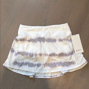 lululemon athletica White and Gray Skirt